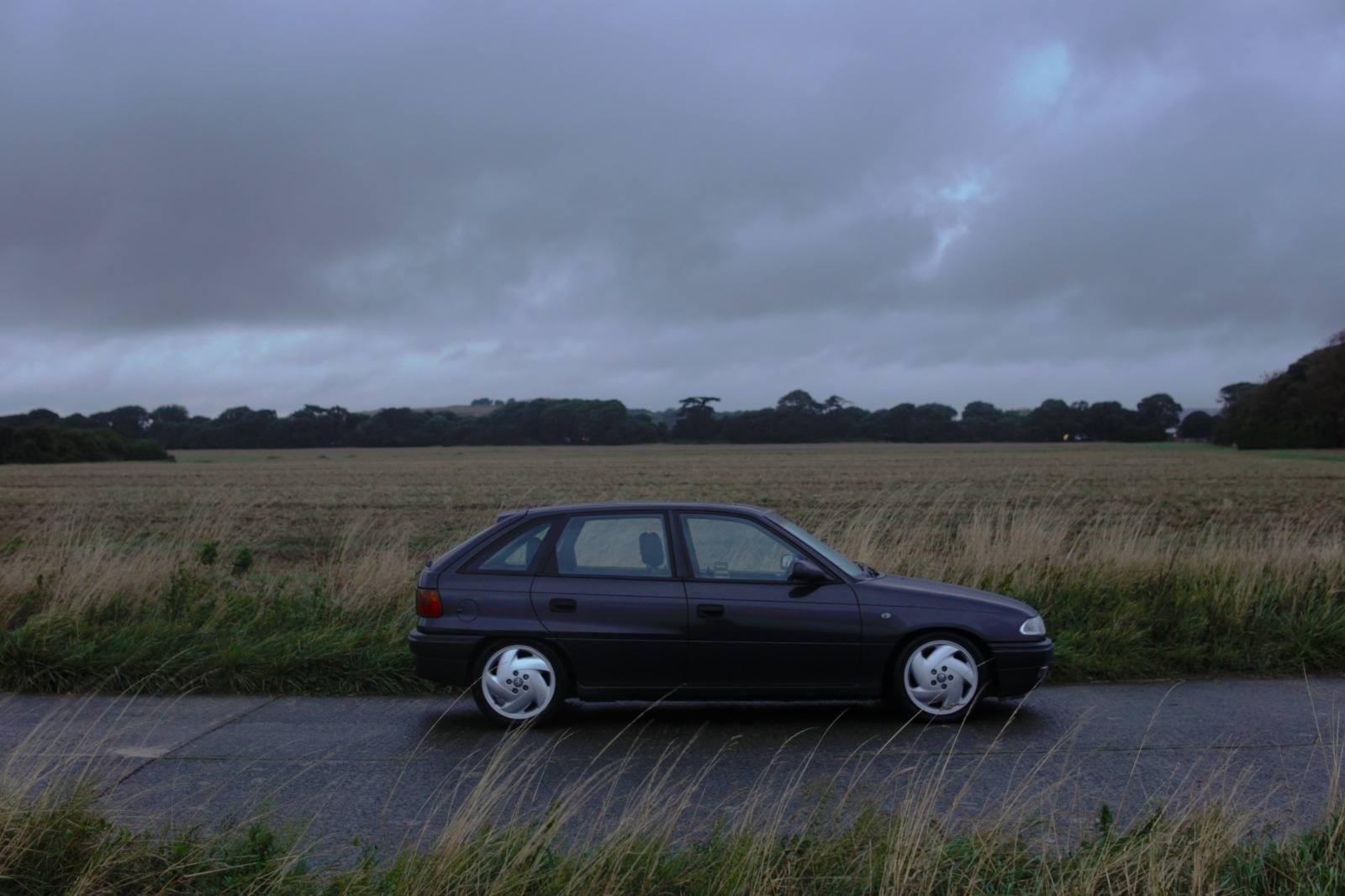 1995 Vauxhall Astra V6 - Image 2