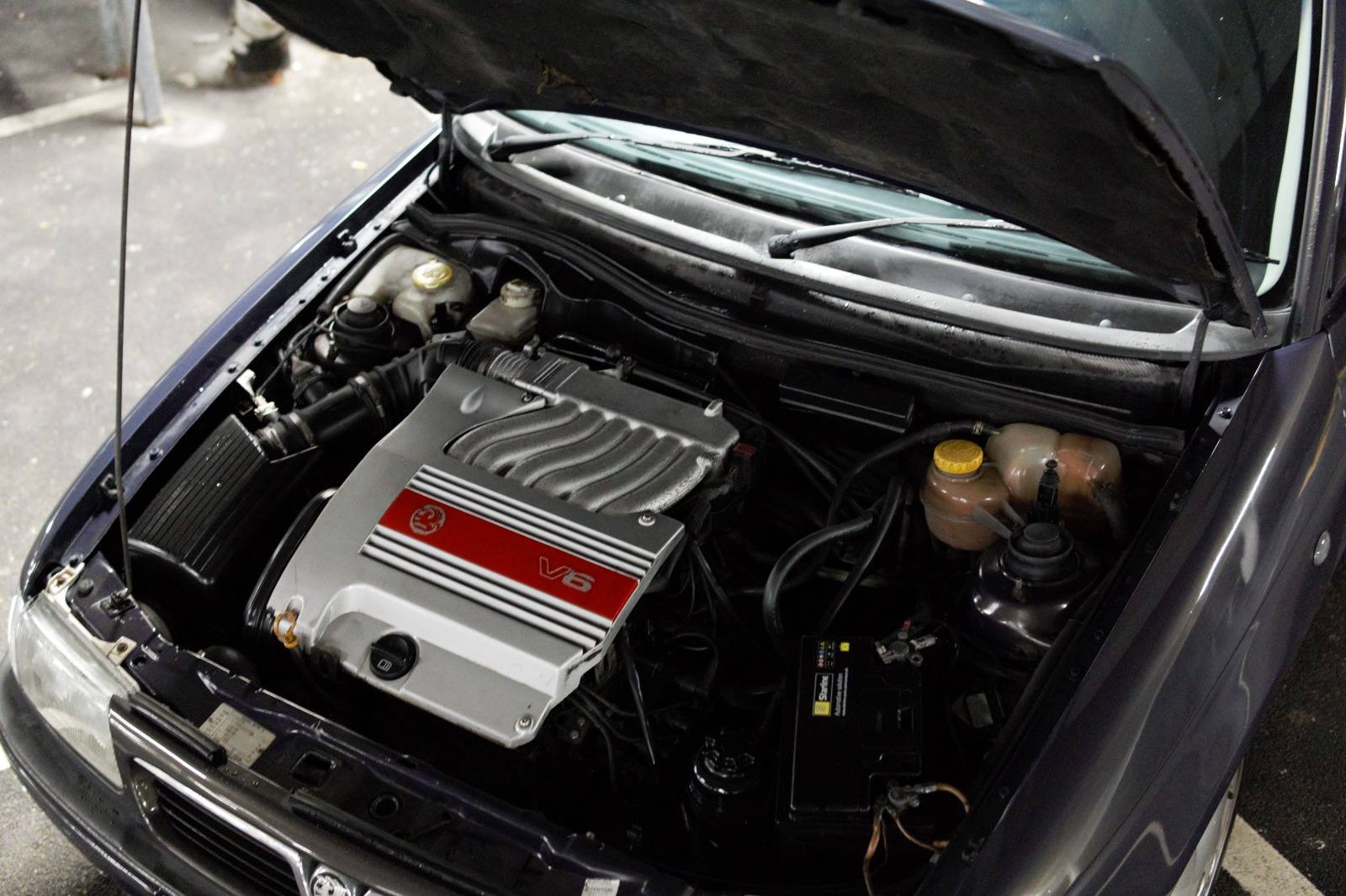 1995 Vauxhall Astra V6 - Image 13