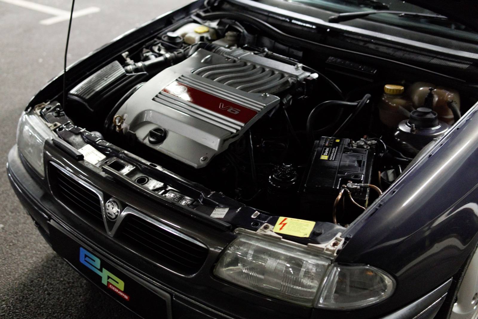 1995 Vauxhall Astra V6 - Image 11