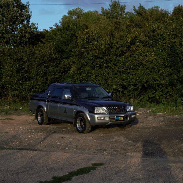 2002 'MitSAABushi' L200 - Image 3