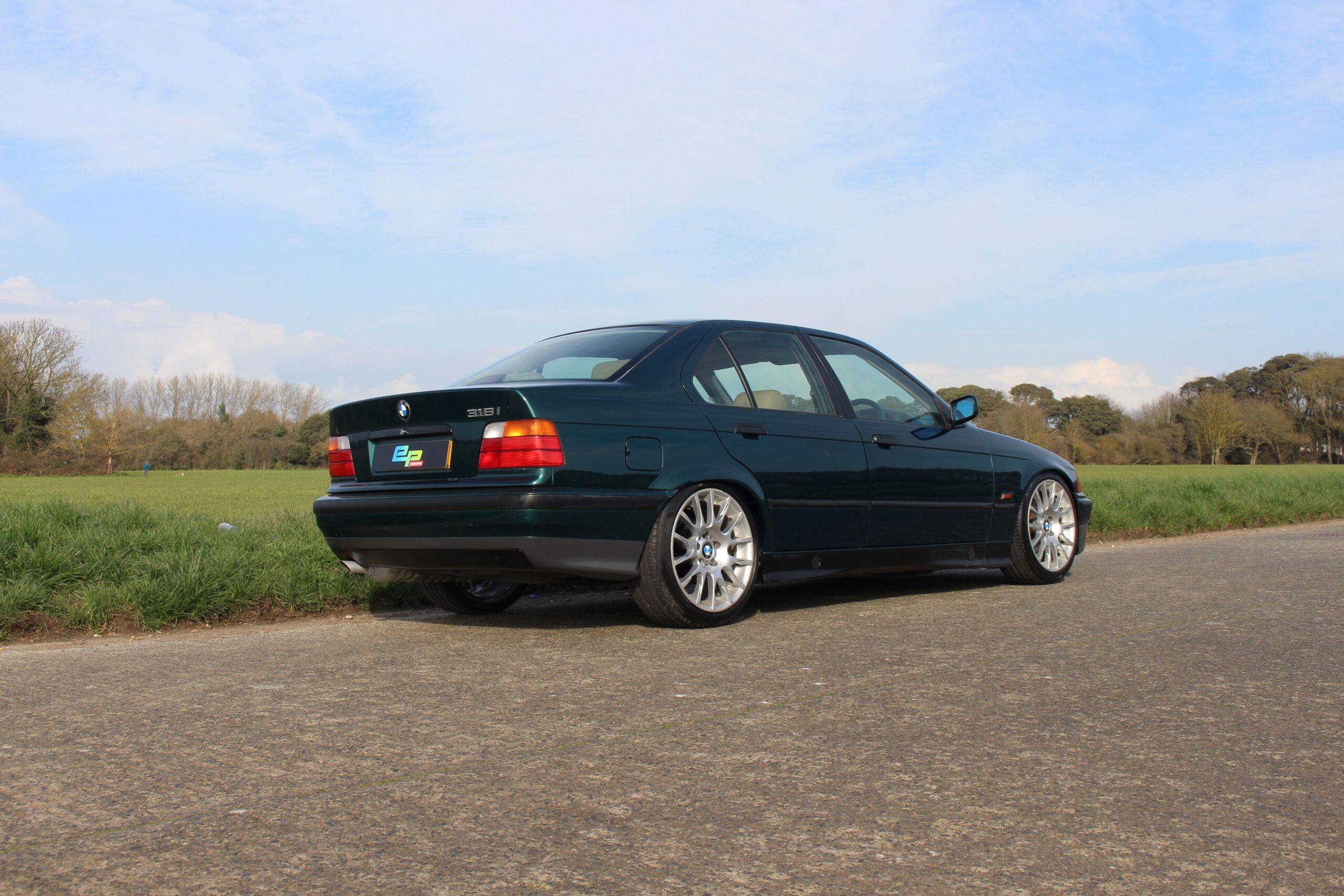 BMW E36 - Image 5