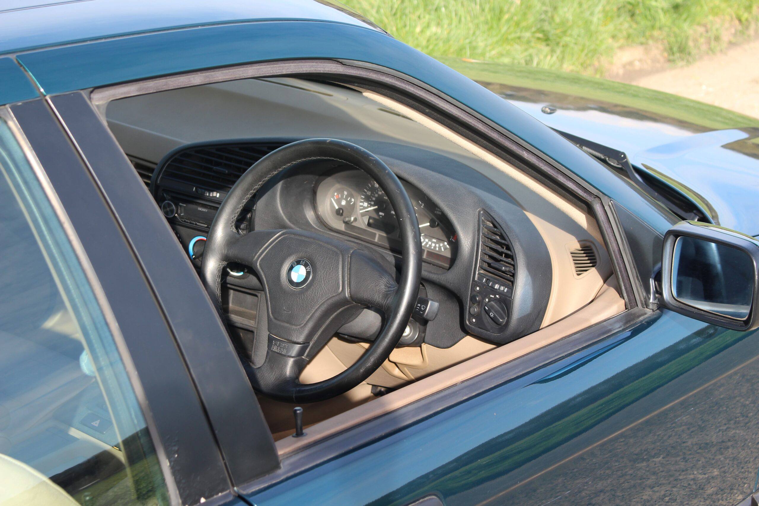 BMW E36 - Image 19