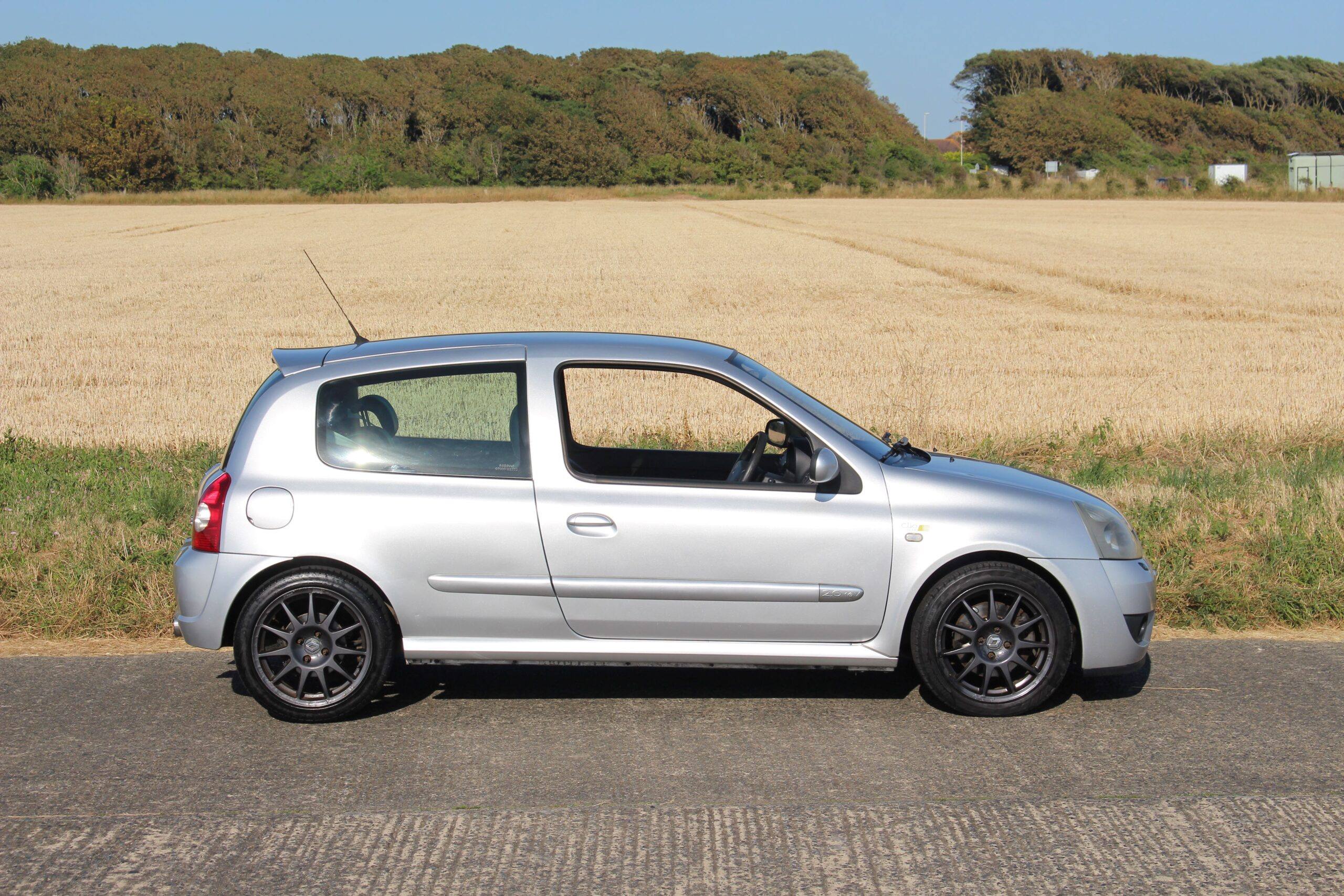 Renault Clio 182 - Image 18