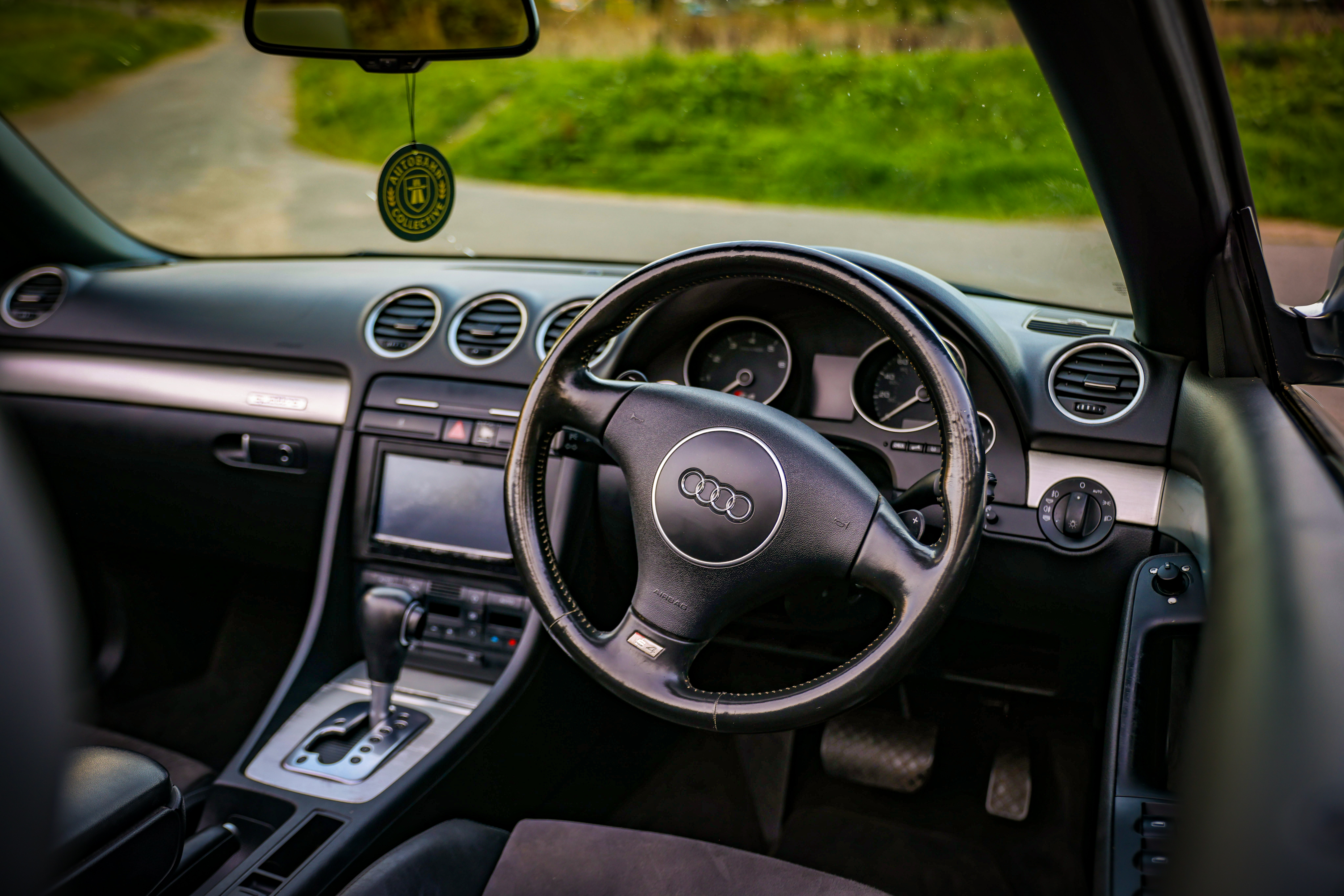 2005 Audi S4 Cabriolet - Image 42
