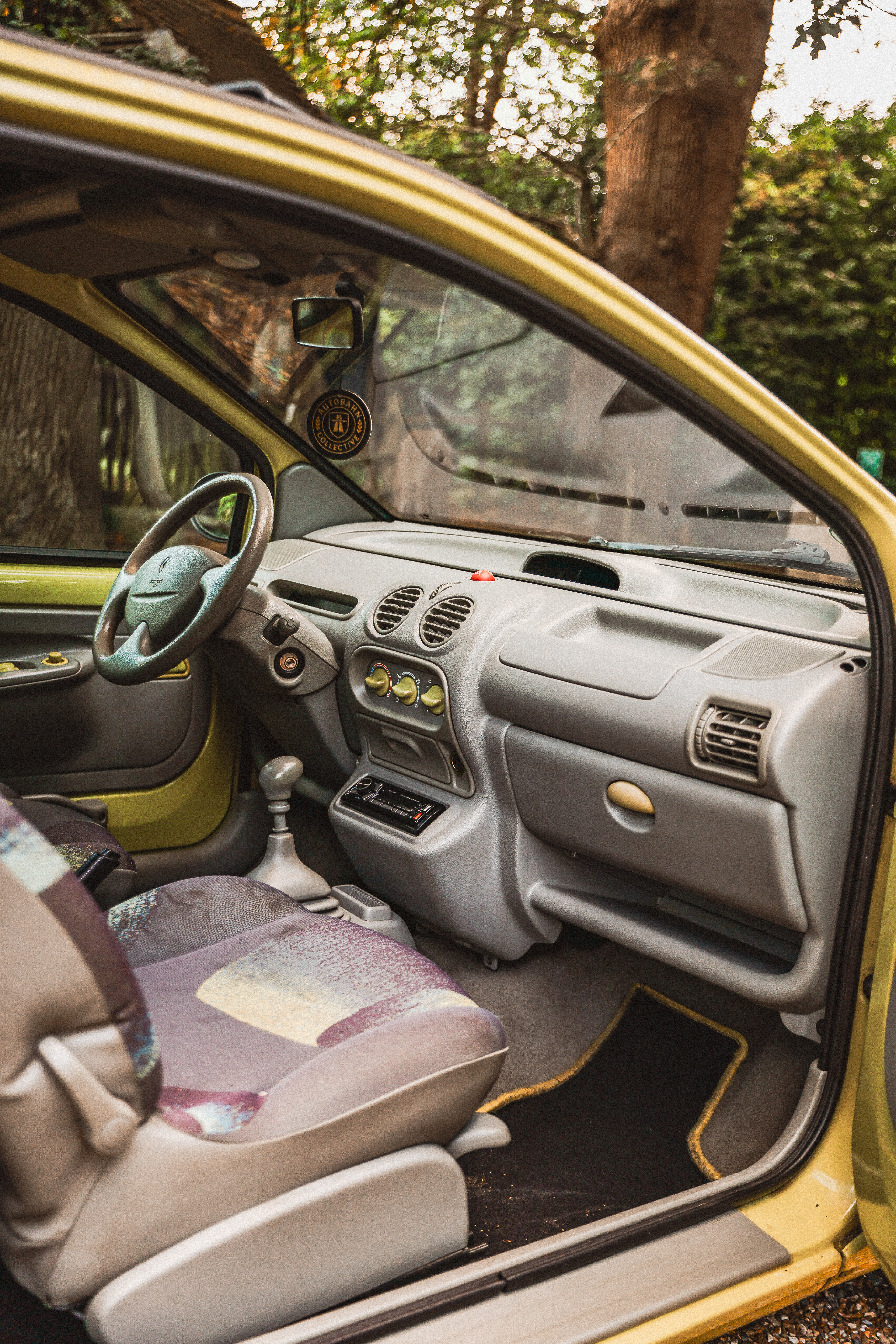 MK1 Renault Twingo Helios - Image 24